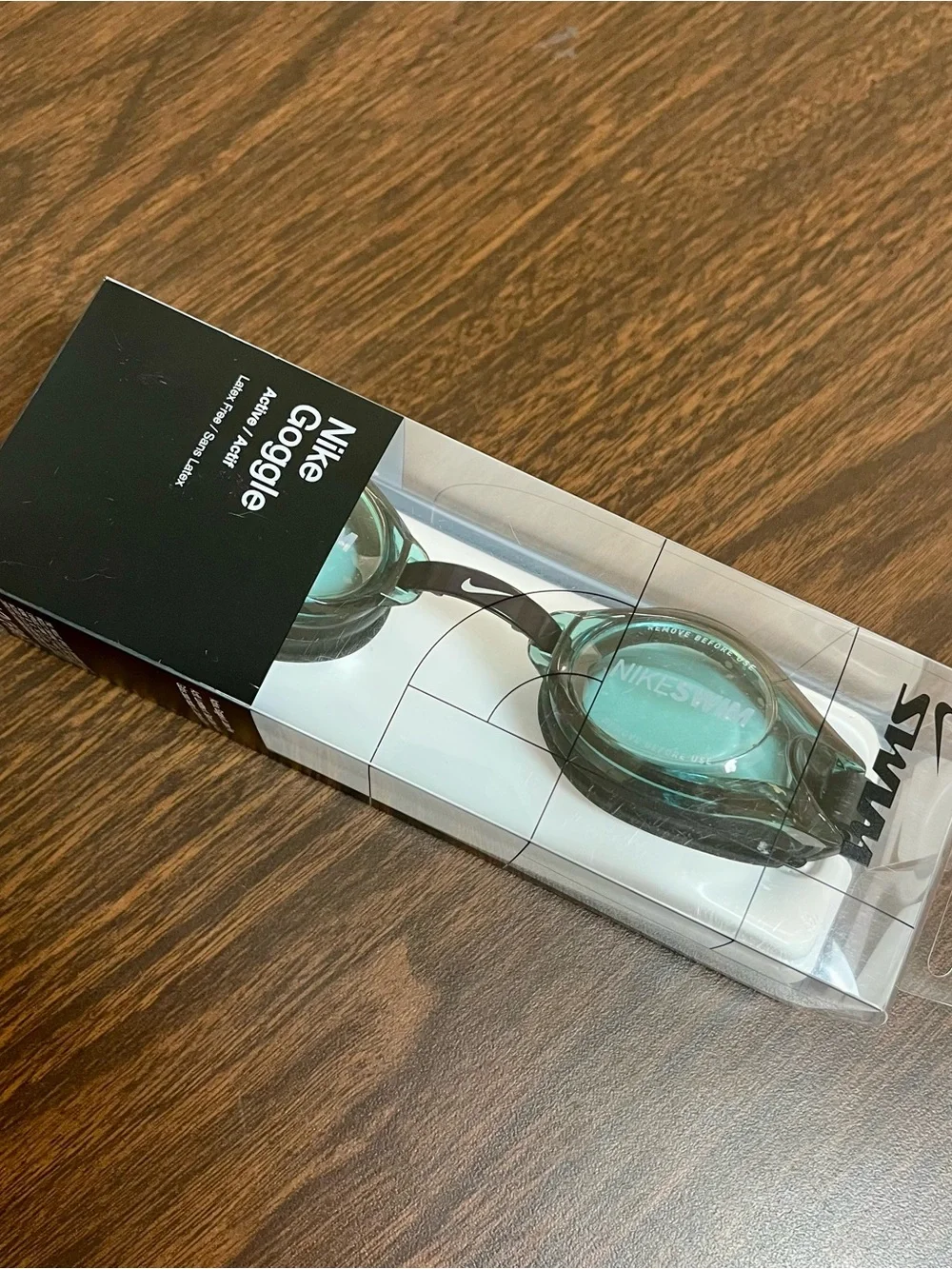 Nike Active Hydroblast Swim Goggle Smoke NESSC169-007 NEW
